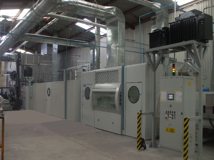 Regulación de Voltaje en Sistemas Solares